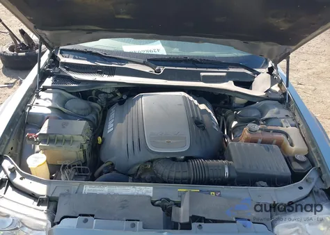 2006 Chrysler 300C из США, поврежденный, VIN 2C3KA63H96H365604